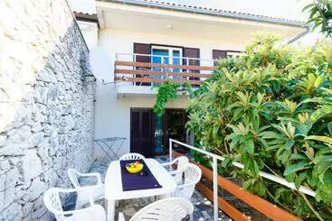 Turistihuoneistot House Andrijana