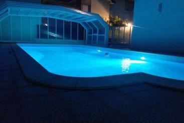 پانسیون Enjoy Guest House E Apartments