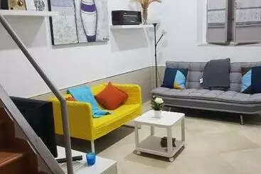 Turistihuoneistot Wish Suite Barrio De Leon En Triana