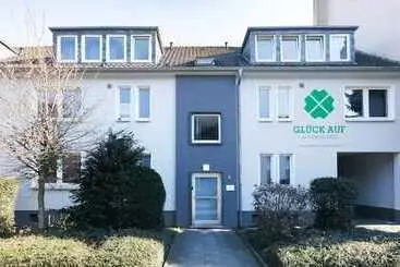 ツーリストアパートメント Glück Auf Appartements Am Stadtpark Duisburg