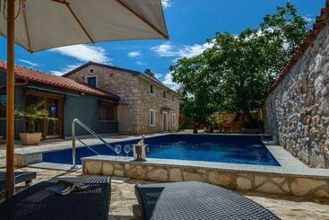 Жильё для туристов Vila Lucia