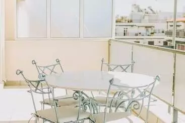 ツーリストアパートメント Best House, Rooftop Aprtm., Marina Zeas Piraeus