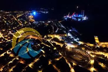 ツーリストアパートメント Apartments Pavao 1402