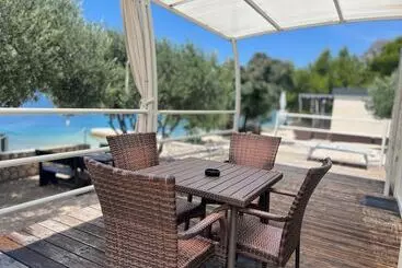 Hotelli Camp Milo Moje