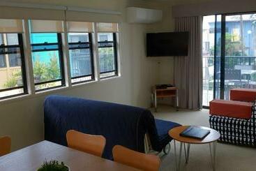 דירות לתיירים Noosa Holiday Accommodation