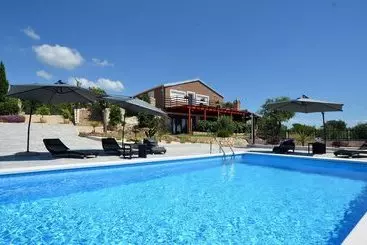 آپارتمان‌های توریست‌ها Villa Roma