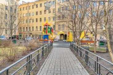 Turist apartmanları Ludwig Apartments On 4 Ya Liniya