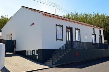 קוטג'' Casas Do Vale