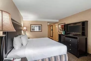 Clarion Hotel & Conference Center Leesburg