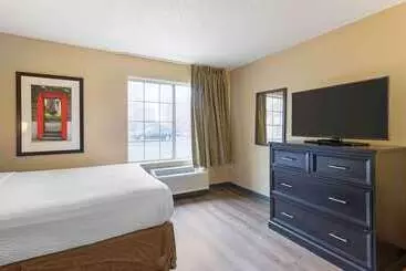 هتل Extended Stay America Select Suites   St Louis   Airport   Central
