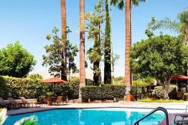 Otel Marriott Riverside At The Convention Center