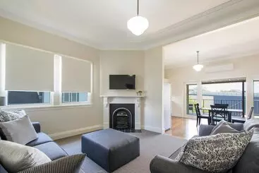 Victoria Street Apartments