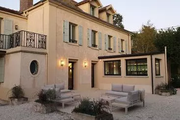 Majatalo Domaine Les Bruyères