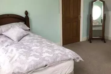 Aamiaismajoitus (B&B) Lillium House