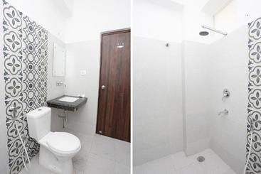 هتل Collection O 62836 Mittal Tower