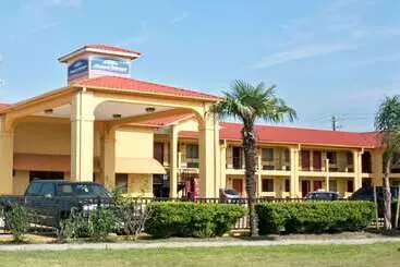 בית מלון כפרי Howard Johnson By Wyndham Houston Heights/downtown