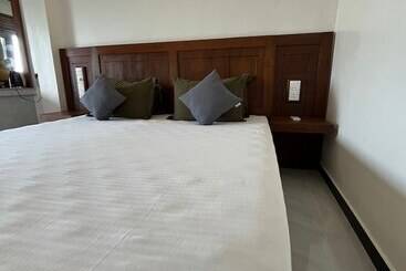 호텔 Summer Garden