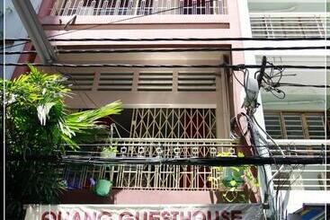 پانسیون Quang Saigon Hotel  40 7 Bùi Viện Walking Street