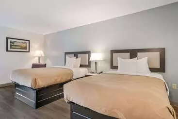 هتل Quality Inn Jacksonville Near Camp Lejeune