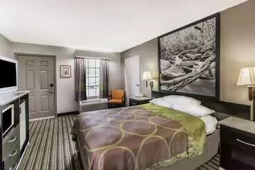 ホテル Super 8 By Wyndham Clinton