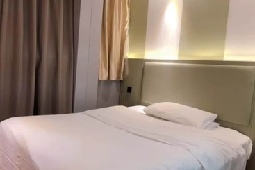 Sophie Roland Hotel Shenzhen Huaxin