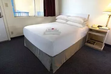 Hotel Americas Best Value Inn & Suites Forsyth