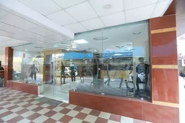 ホテル Bcp Suites