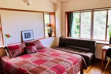 ホテル Tom And Rimi's