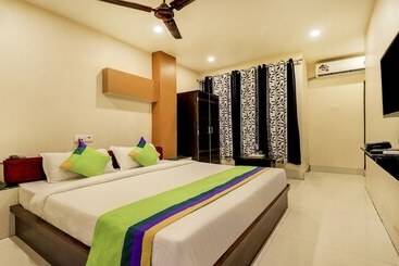 Hotell Treebo Trip Om Regency
