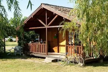 Hotel Les Chalets De Fiolles