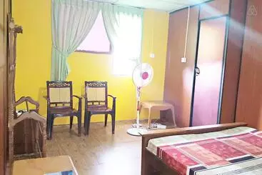 Cămin Beehive Colombo