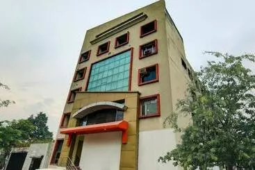 Itsy Hotels Oasis Inn