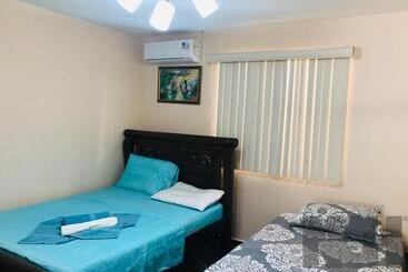 هاستل Apartamento Turistico Eisamar