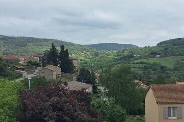 בית מלון כפרי Le Felicien