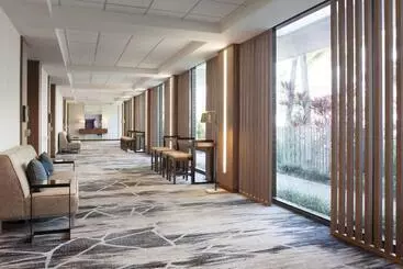 בית מלון כפרי Miami Airport Marriott