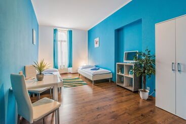 膳宿费 Penzion Time