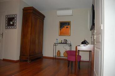 Bed and Breakfast Mas De La Respelido