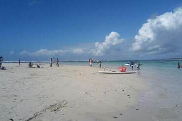 ペンション Kwale Golden Guest House