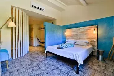 Bed and Breakfast Le Mas Des Brune