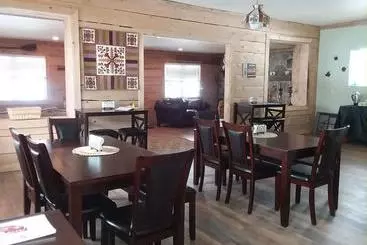 Chautauqua Hillcrest Inn