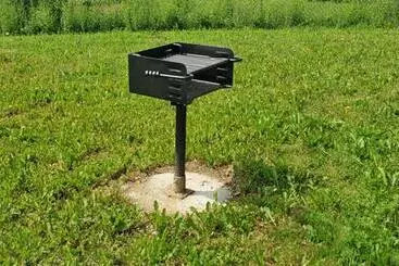 Hotelli Ivey S Motor Lodge