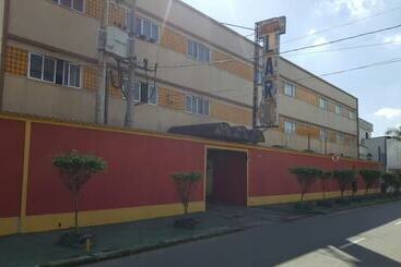 汽车旅馆  Lark   Adult Only