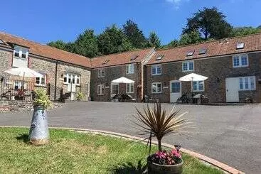 Webbington Farm Holiday Cottages