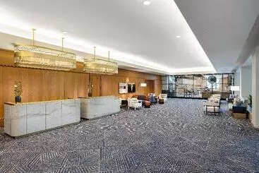 هتل Omni Las Colinas