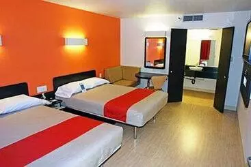 Motel 6addison, Tx  Dallas