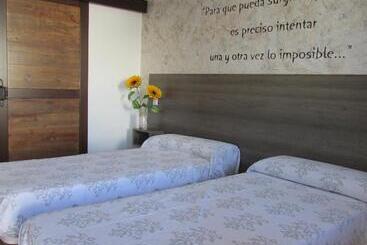 Hostal Almagro