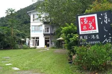 Pension  The Rippling Vale Masion Of Hot Spring