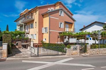 Turista apartmanok Apartman Klara