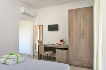 Coppola Bed And Breakfast