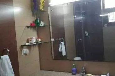 פנסיון Dev Vatika Home Stay